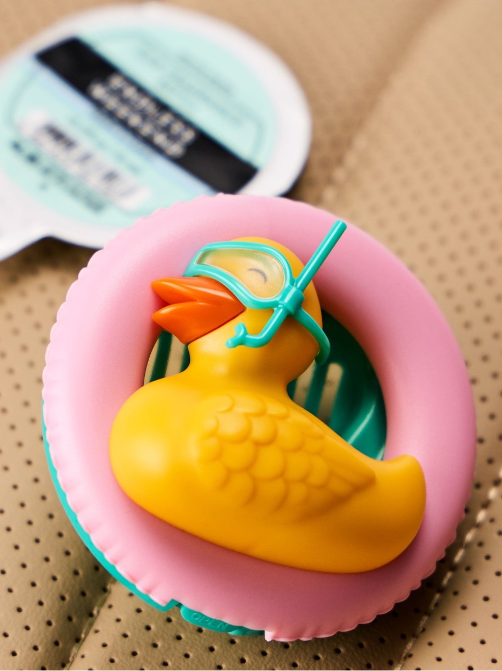 Billie the Duck Car Fragrance Holder PINK PINEAPPLE SUNRISE Set Bath Body Works
